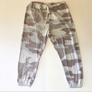 Aerie Camo Easy Jogger